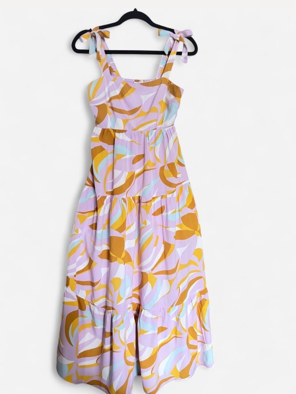 Jopna Tie-Shoulder Maxi Dress in Lavender Multi